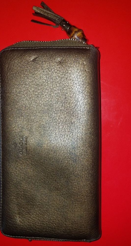 Gucci wallet